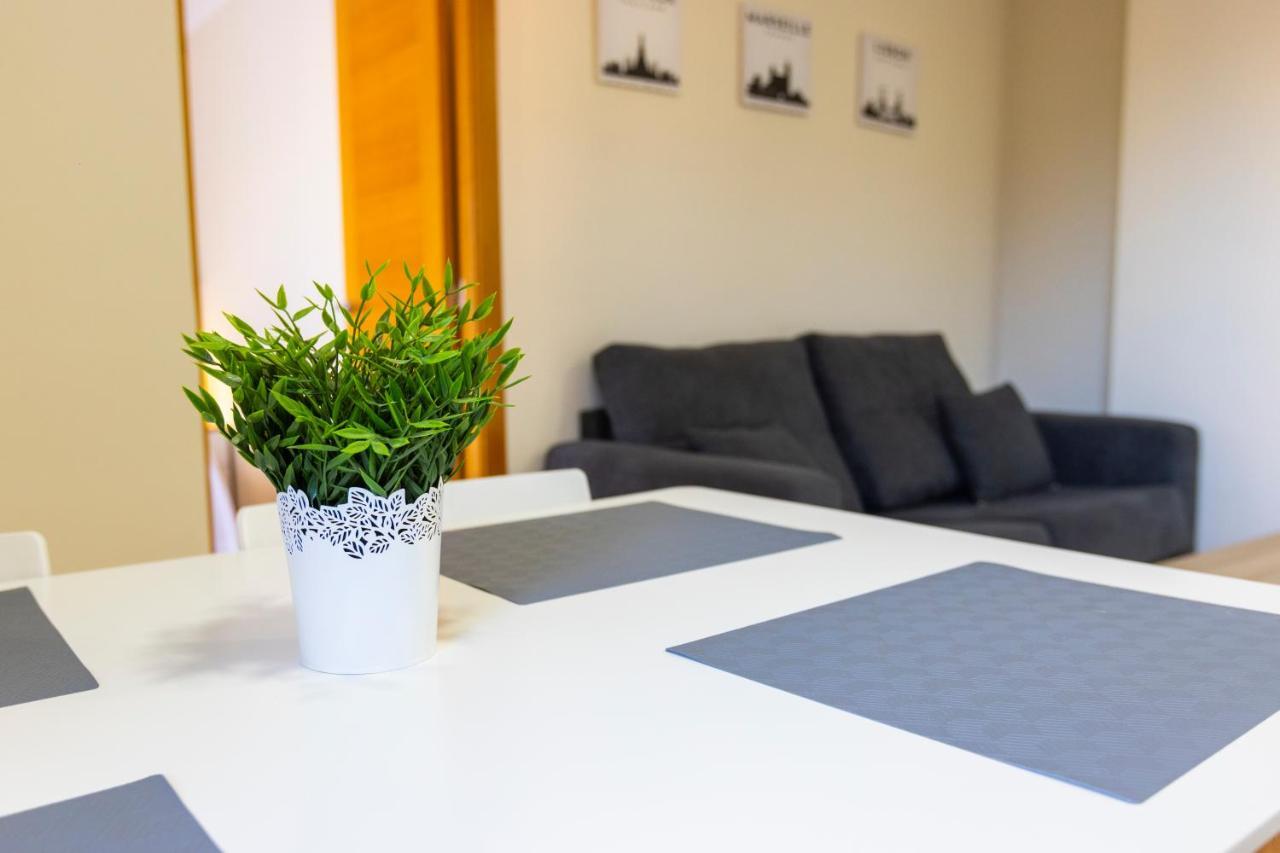 Apartagal-Ed Batel Foz Bagian luar foto