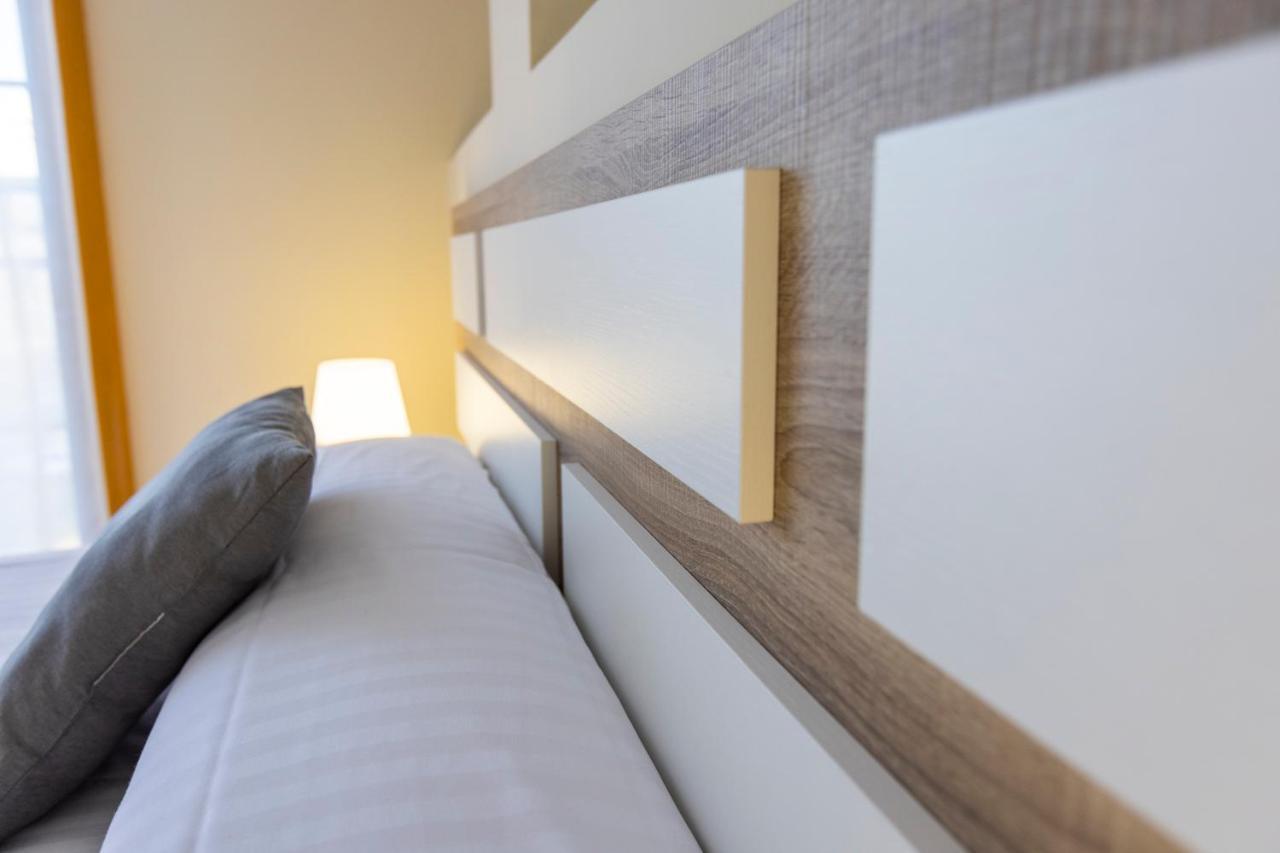 Apartagal-Ed Batel Foz Bagian luar foto
