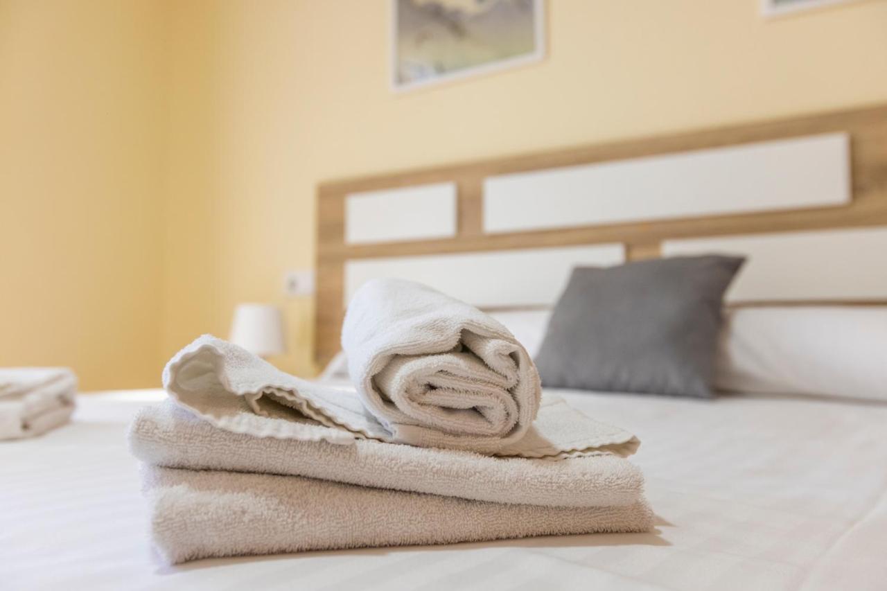 Apartagal-Ed Batel Foz Bagian luar foto
